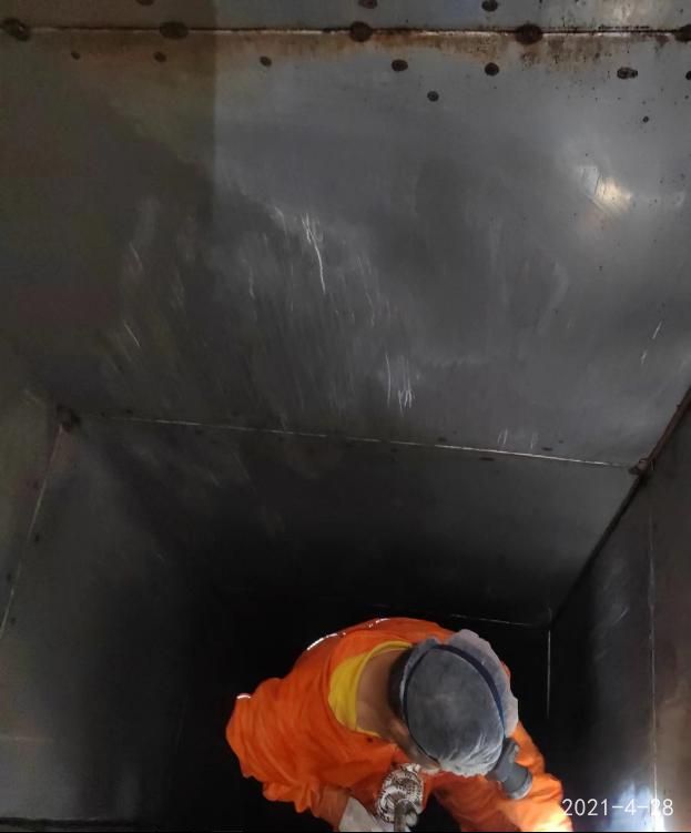 竖管道清洗 前.jpg